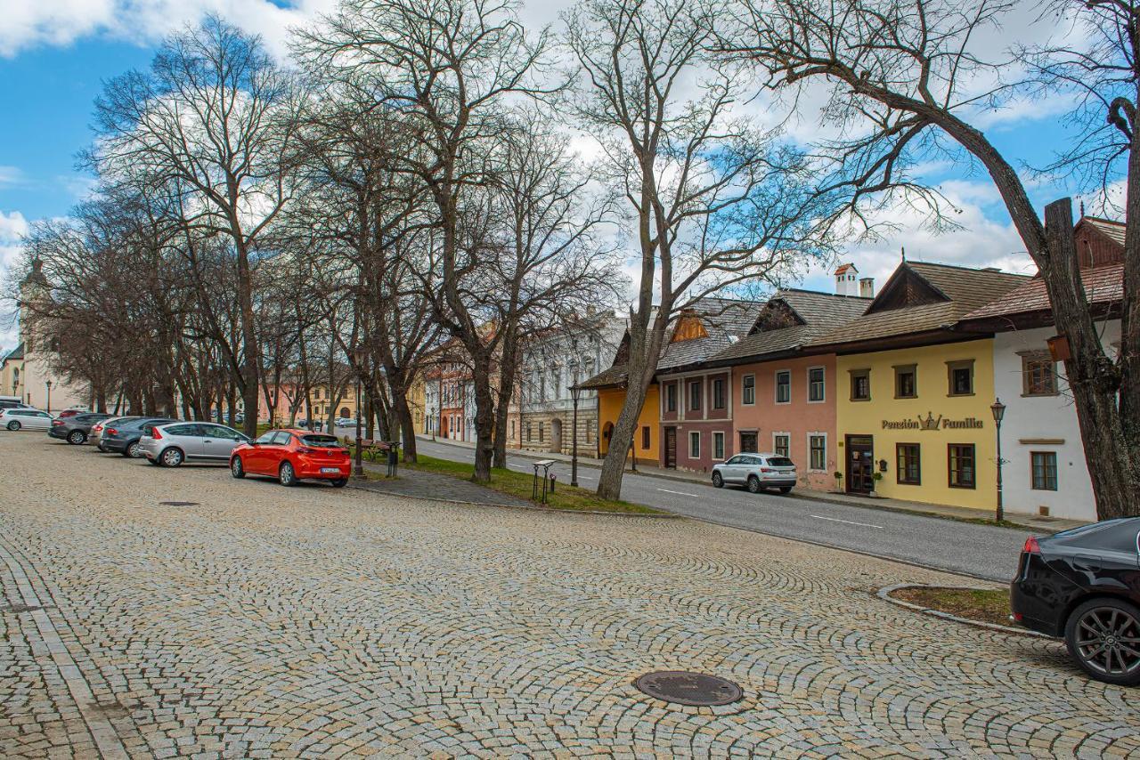 Hotel Penzion Familia Poprad Exterior foto